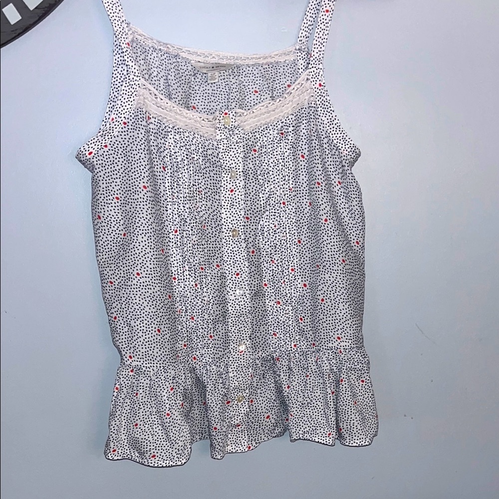 Lucky Brand sleeveless button down white and blue polka dot blouse size small